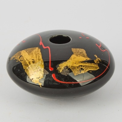 A Peter Collis Vase