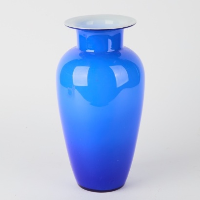 A Hand Blown Art Glass Urn