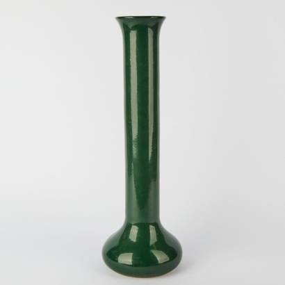 A Large Benhar Style Pottery Vase