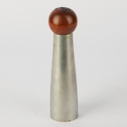 A Carl Victor Pepper Mill