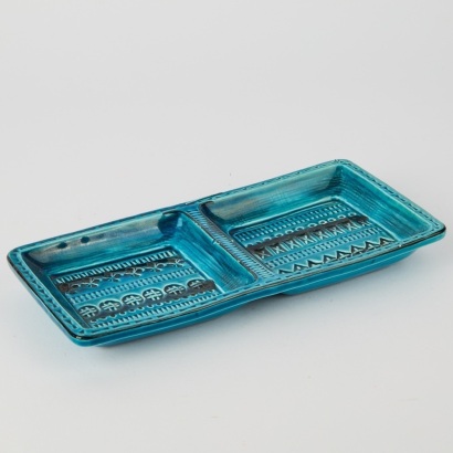 A Vintage Japanese Tamafune Dish