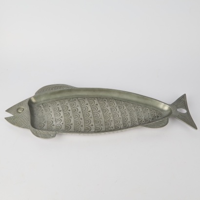 A Mid-Century Cast Pewter Fish Platter