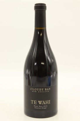(1) 2019 Cloudy Bay Te Wahi Pinot Noir, Central Otago