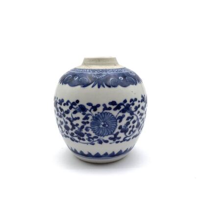 A Chinese Blue and White 'Floral' Jar