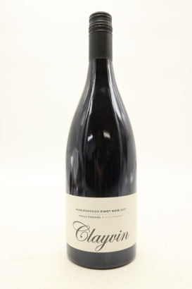 (1) 2017 Giesen 'Clayvin' Single Vineyard Selection Pinot Noir, Marlborough [JR16.5] &diams;