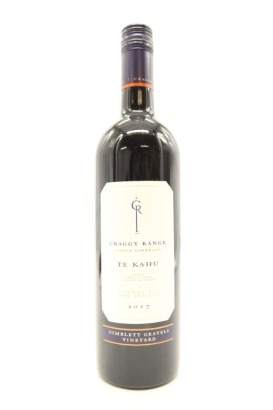 (1) 2017 Craggy Range Te Kahu, Gimblett Gravels &diams;