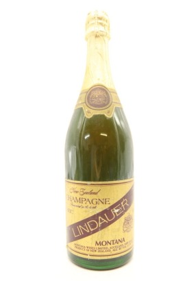 (1) NV Montana Lindauer New Zealand Sec "Champagne", Auckland, Circa. 1980's-90's &diams;