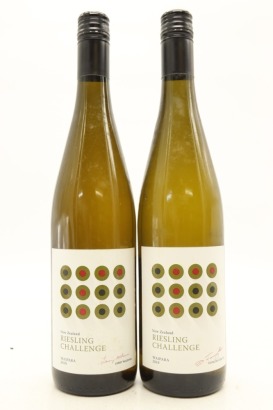 (2) 2010 NZ Riesling Challenge, Waipara (Larry McKenna & Duncan Forsyth) &diams;