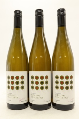(3) 2010 NZ Riesling Challenge, Waipara (Patrick Materman, Ant Mackenzie & Simon Waghorn) &diams;