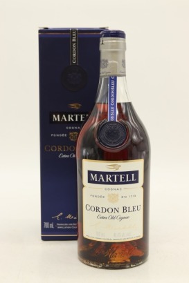 (1) Martell Cordon Bleu Grand Classic Cognac, 40% ABV