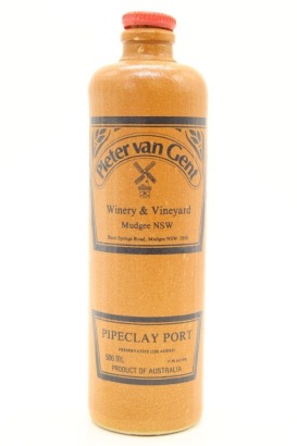 (1) Pieter Van Gent Pipeclay Port, Mudgee, 500ml, 17.3% ABV