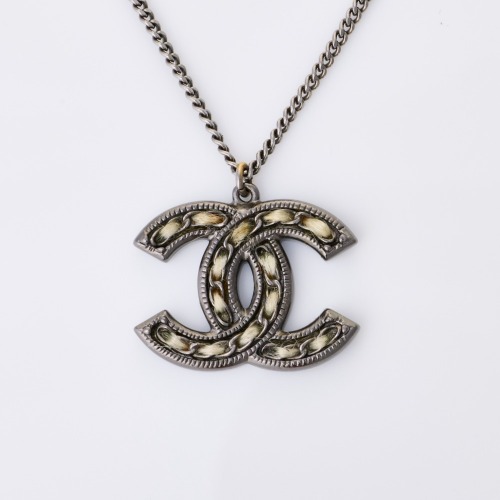 Chanel, Reversible CC Logo / Fibre Pendant Necklace with Box