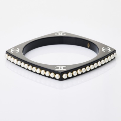 Chanel, Black Resin / Pearl Edge Bangle with Box