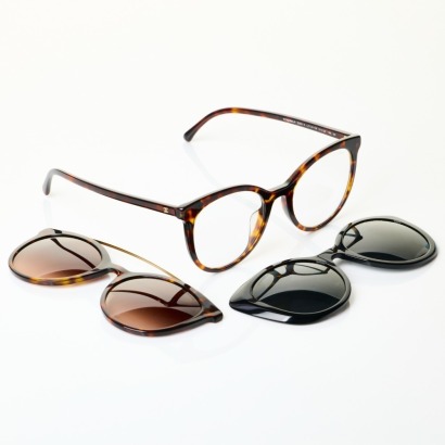 Chanel, 5390 Magnetic Clip-on Glasses with Case