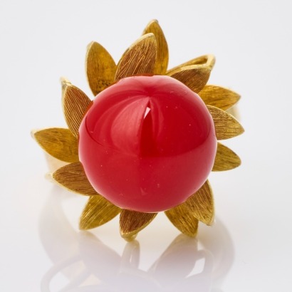 9ct Yellow Gold, Modern, Round Coral Ring