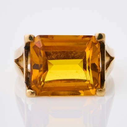 9ct Yellow Gold, Vintage, Synthetic Yellow Sapphire Ring
