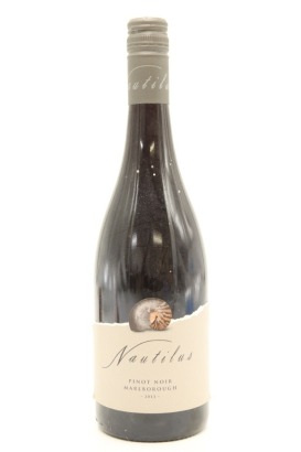 (1) 2013 Nautilus Pinot Noir, Marlborough