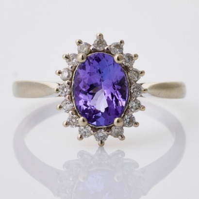 14ct White Gold , 0.97ct Tanzanite / 0.19ct Diamond Ring