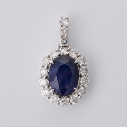 18ct White Gold, 1.85ct Sapphire / 0.44ct Diamond Pendant