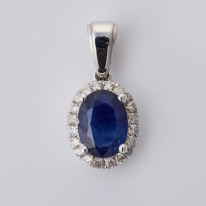 14ct White Gold, 1.15ct Sapphire / 0.14ct Diamond Pendant