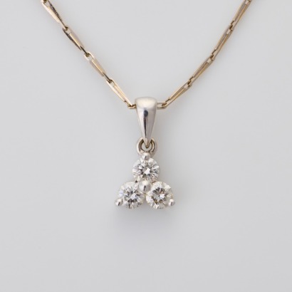 18ct White Gold, 0.26ct Diamond Pendant on 40cm Trace Chain Necklace