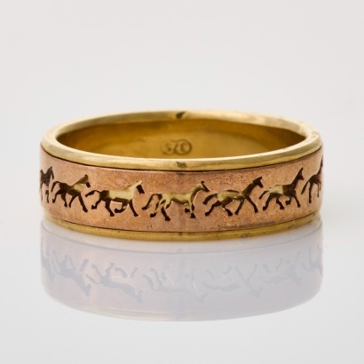 9ct Yellow / Rose Gold, Pierced Out Horse Motif Ring
