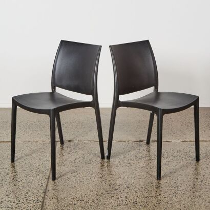 A Pair of &lsquo;Maya&rsquo; Siesta Chairs