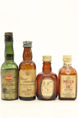(1) Mixed Blended Scotch Whisky Miniatures, 4 Bottles Sold as One Lot