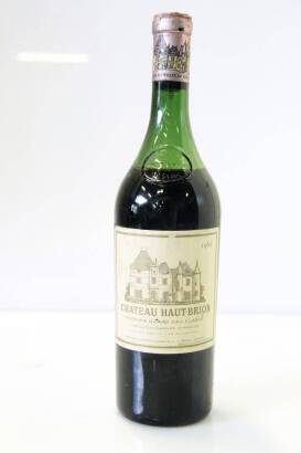 (1) 1960 Chateau Haut Brion, Pessac Leognan