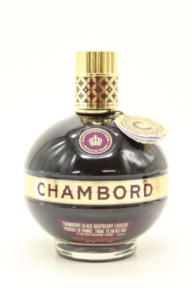 (1) Chambord Liqueur Royale de France Black Raspberry Liqueur, France, 16.5% ABV