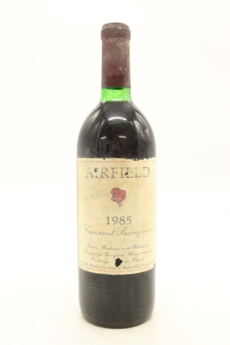 (1) 1985 Stonyridge Vineyard Airfield Cabernet Sauvignon, Waiheke Island