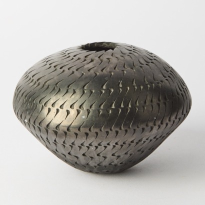 An Incised Black Pottery Vessel by Fauier Mt3 Design