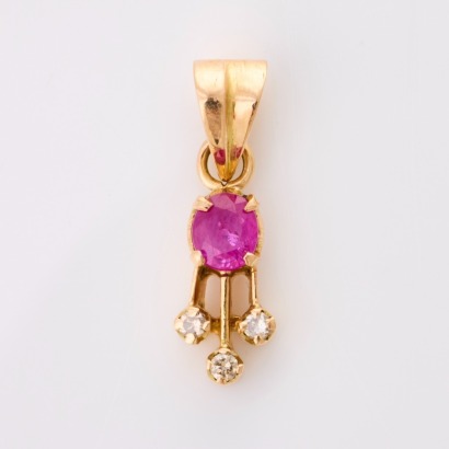14ct Yellow Gold, Modern, Oval Pink Sapphire / .03ct Diamond Pendant