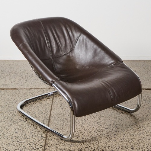 A Minotti Cortina Chair