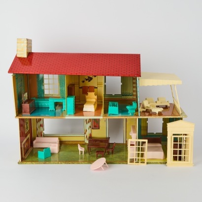 A 1950s Tin Dollhouse