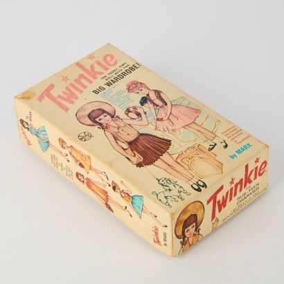 A Vintage Twinkle Doll Set