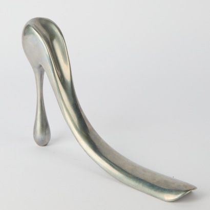 A Manolo Blahnik Collectable 40th Anniversary Shoe Horn