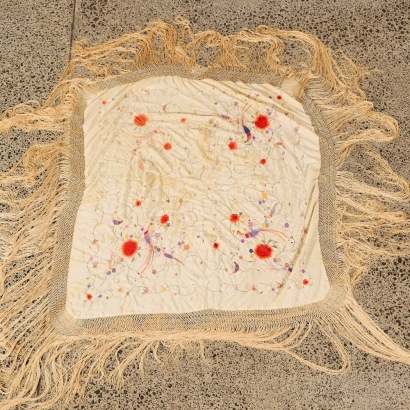 A Fringed Silk Cream Floral Scarf