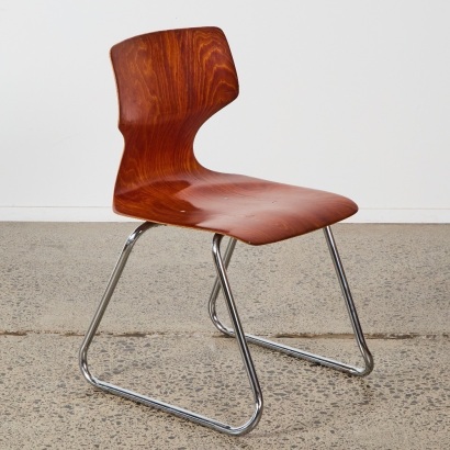 A Reproduction Elmar Flototto for Pagholz Molded Plywood Chair