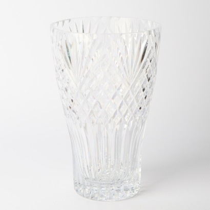 A Large Crystal Vase Centrepiece