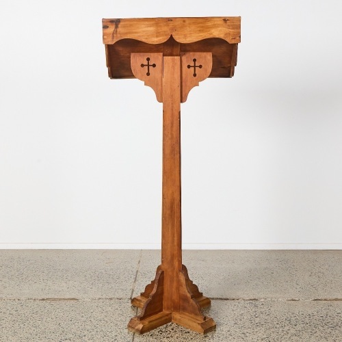 A Masonic Lecturn