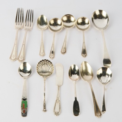 A Selection of Hallmarked Sterling Silver Cutlery