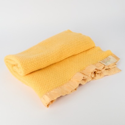 A Pure Wool Onehunga Tiki Blanket