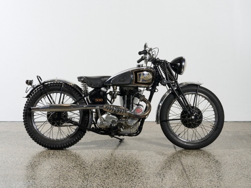 1947 AJS 18M Silver Streak Tribute 500cc