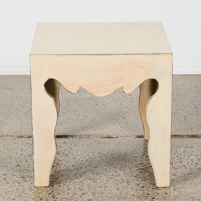 A Sven Table in French White