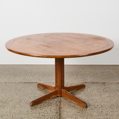 An Otto Larsen Round Dining Table