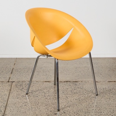 A MaxDesign "So Happy" Chair