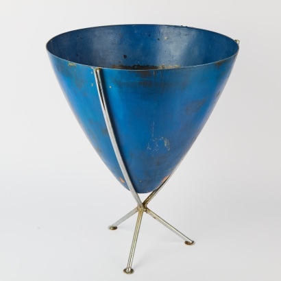 A Mid Century Atomic Planter