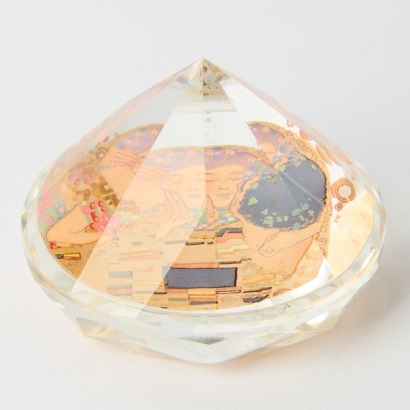 A Gustav Klimt 'The Kiss' Glass Paperweight
