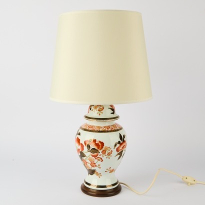 A Contemporary Chinese Lamp
